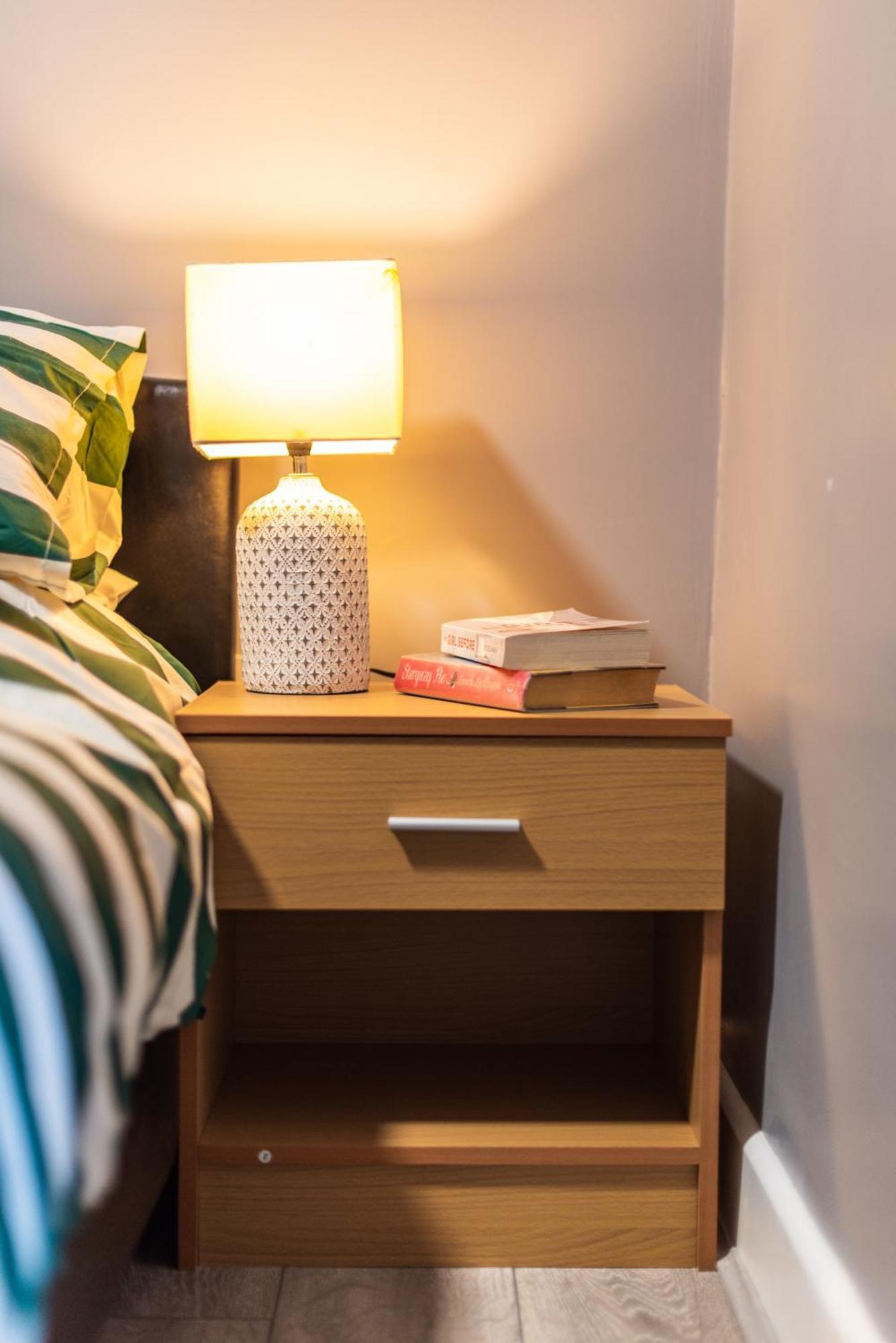 Heart Of Maidstone - Premium Double Rooms With Free Wi-Fi Exterior foto